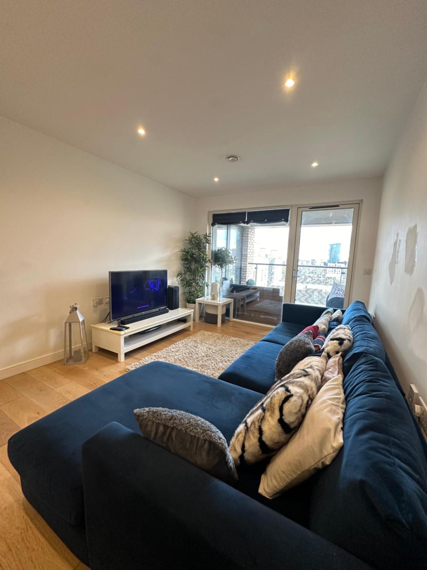 Luxury 3 Bedroom Flat In Stratford, London Bagian luar foto
