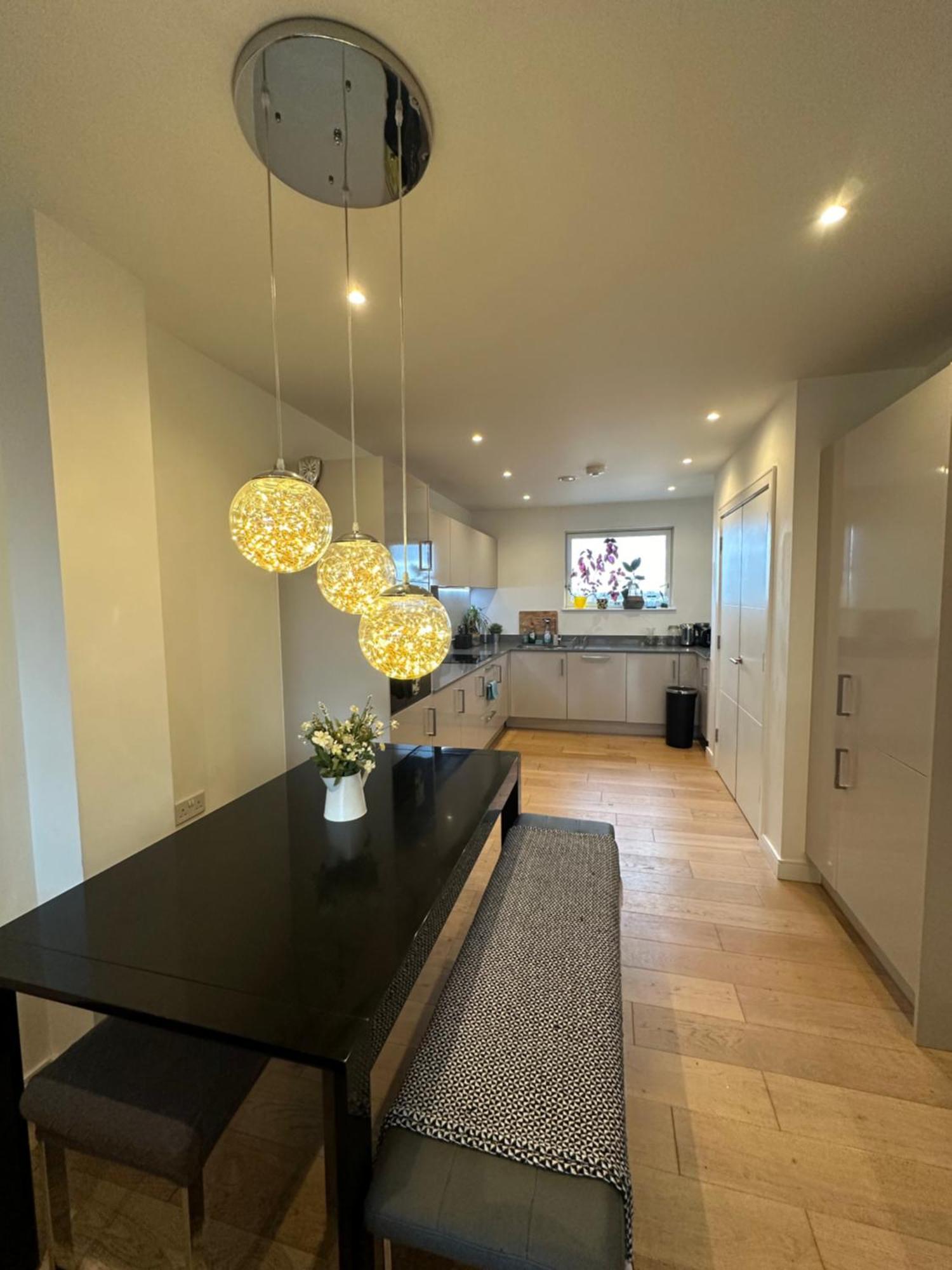 Luxury 3 Bedroom Flat In Stratford, London Bagian luar foto