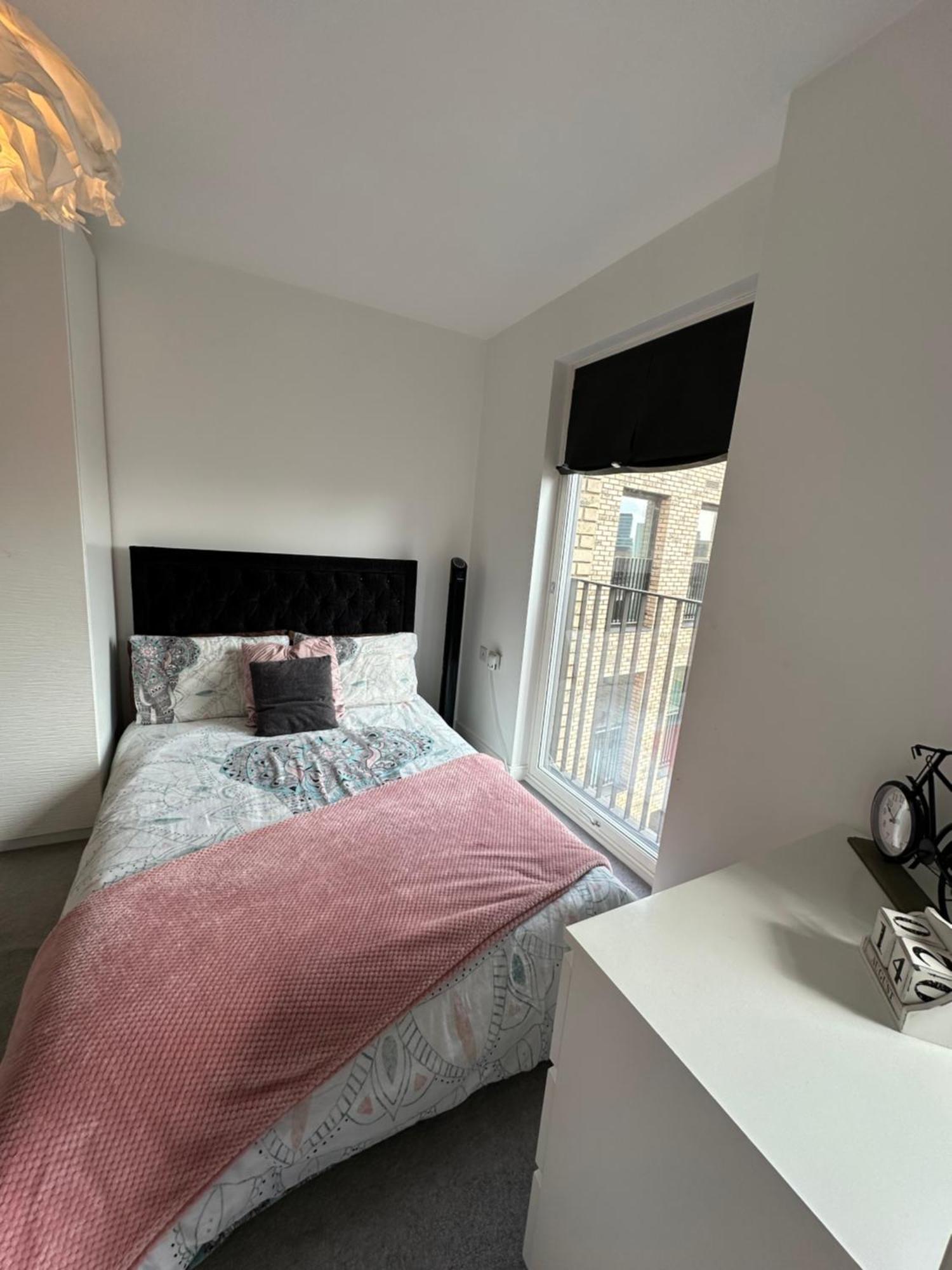 Luxury 3 Bedroom Flat In Stratford, London Bagian luar foto