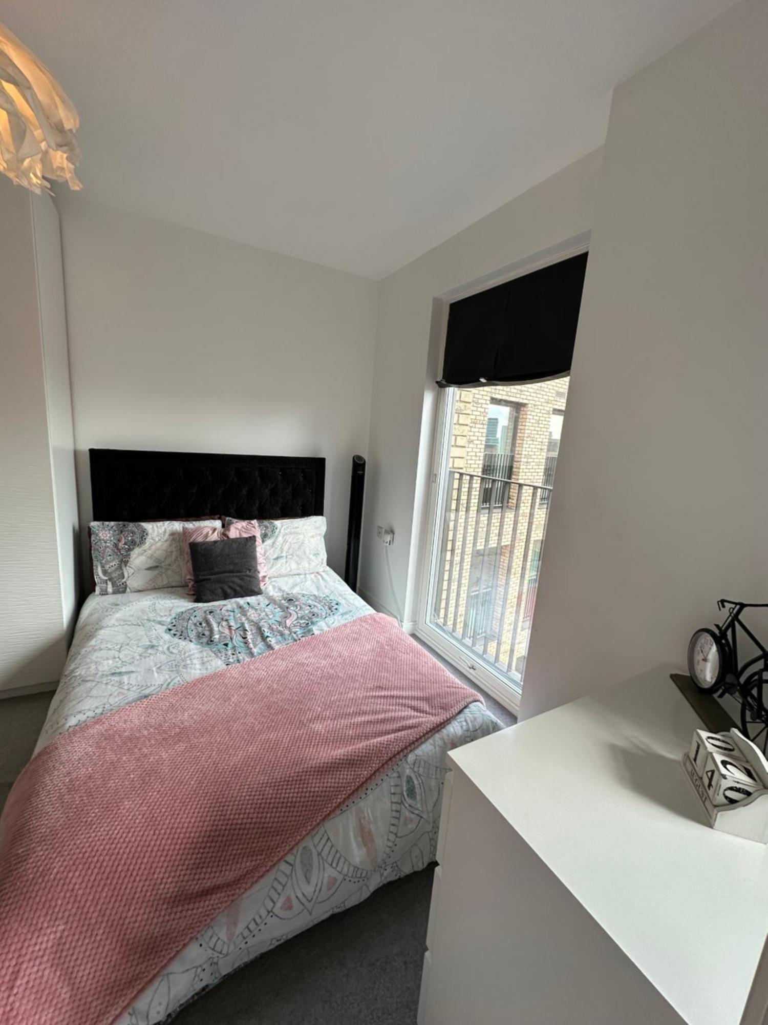 Luxury 3 Bedroom Flat In Stratford, London Bagian luar foto