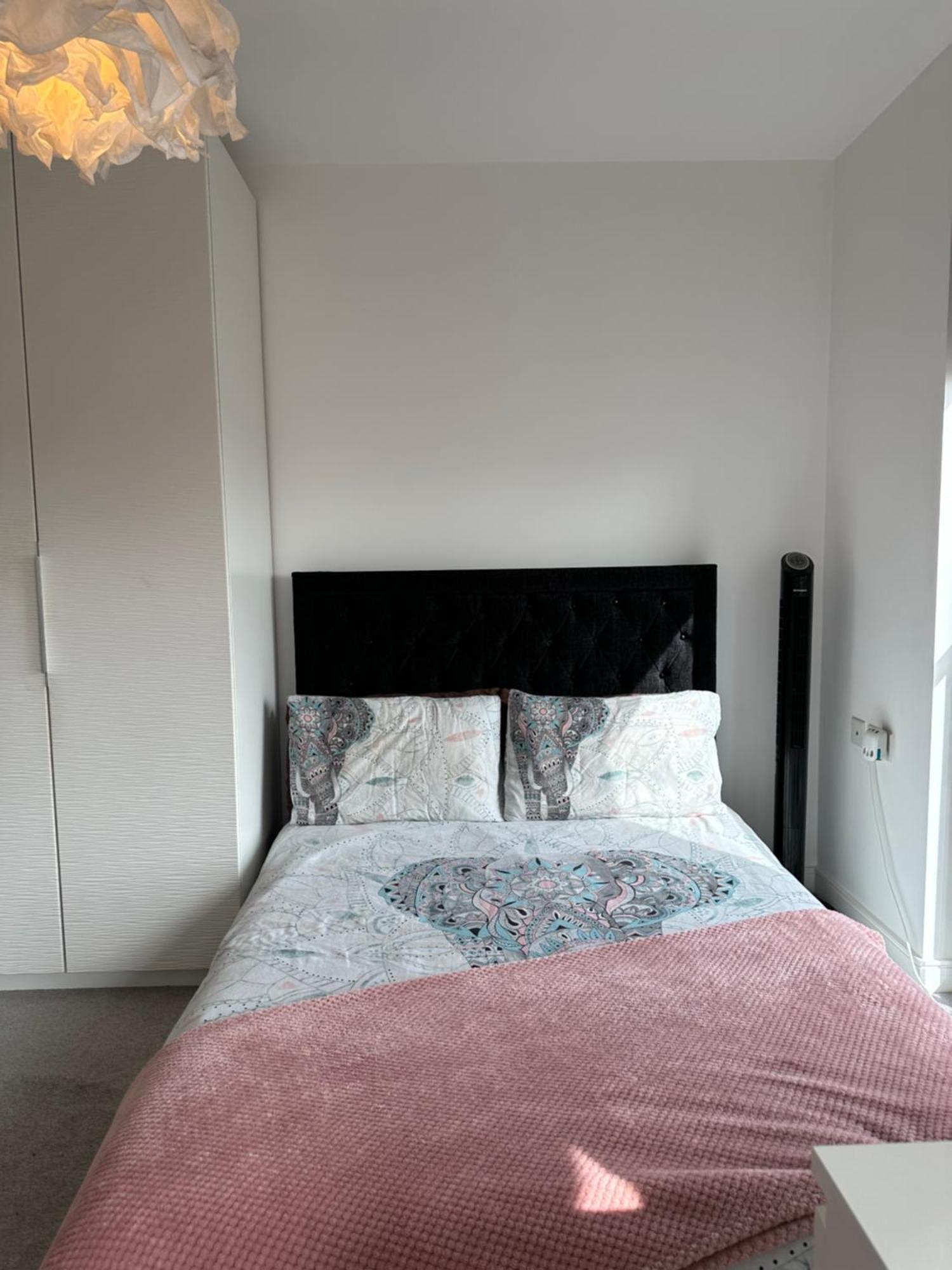 Luxury 3 Bedroom Flat In Stratford, London Bagian luar foto