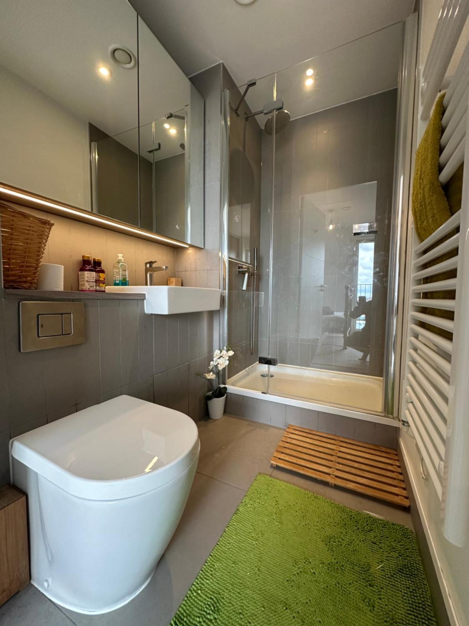 Luxury 3 Bedroom Flat In Stratford, London Bagian luar foto
