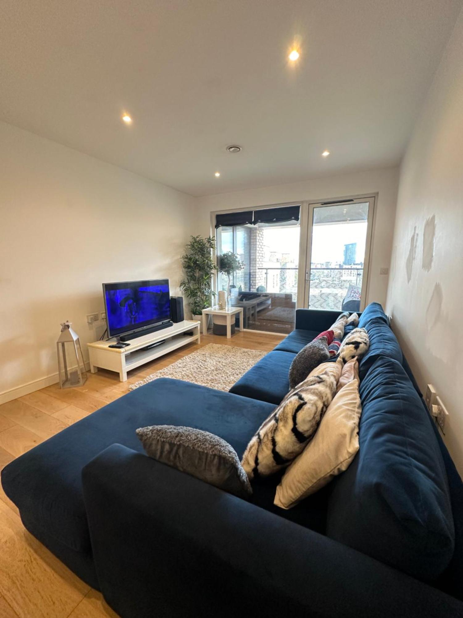 Luxury 3 Bedroom Flat In Stratford, London Bagian luar foto