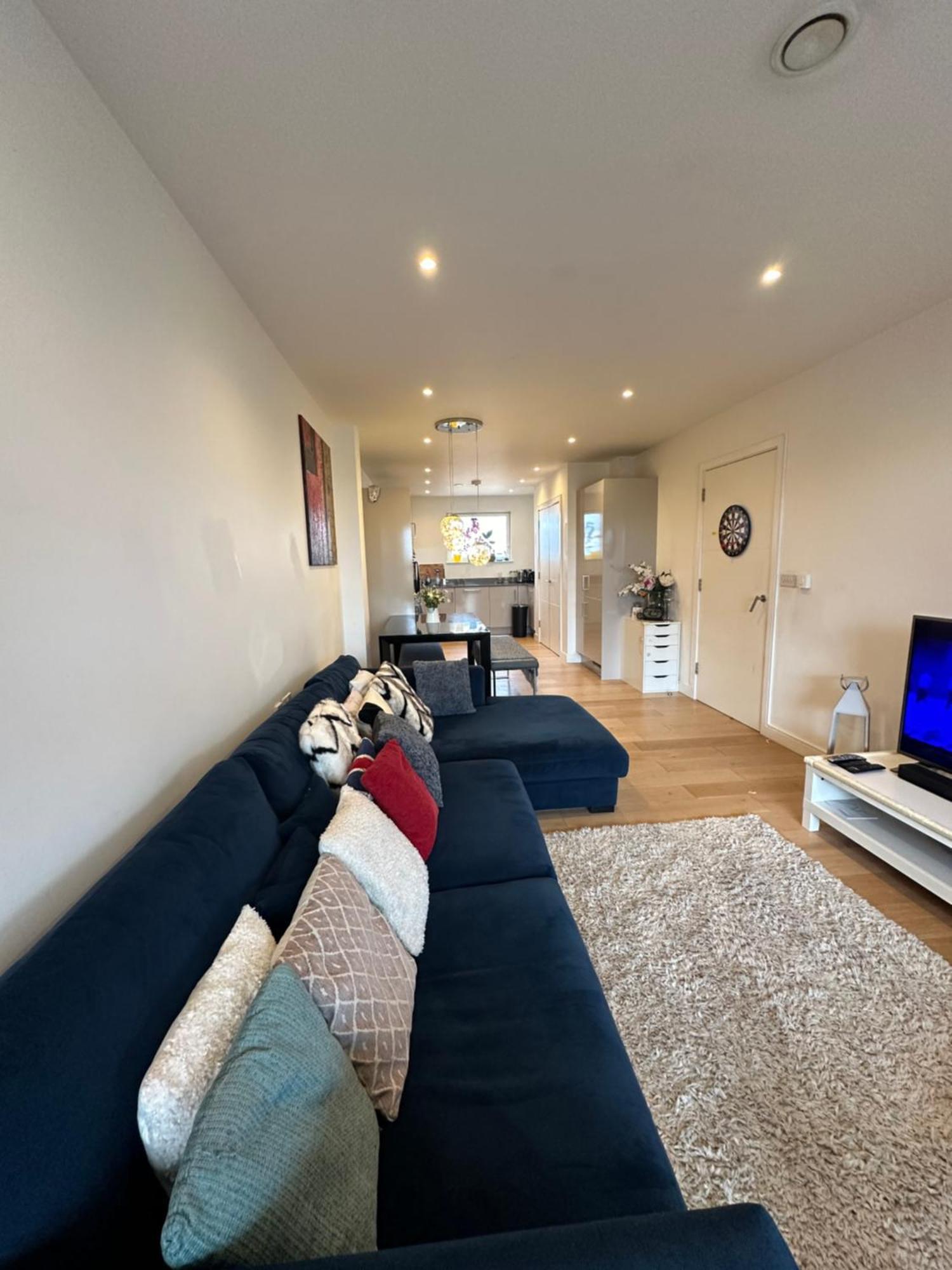 Luxury 3 Bedroom Flat In Stratford, London Bagian luar foto